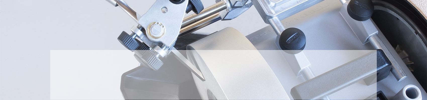 Scharfe Klingen - Franz Stadlhofer Schnitzstube